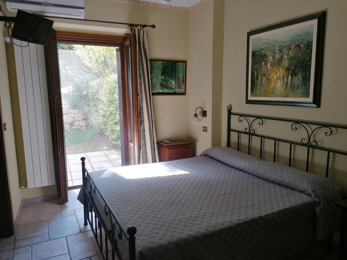Locanda Del Barone Caramanico Terme Bagian luar foto