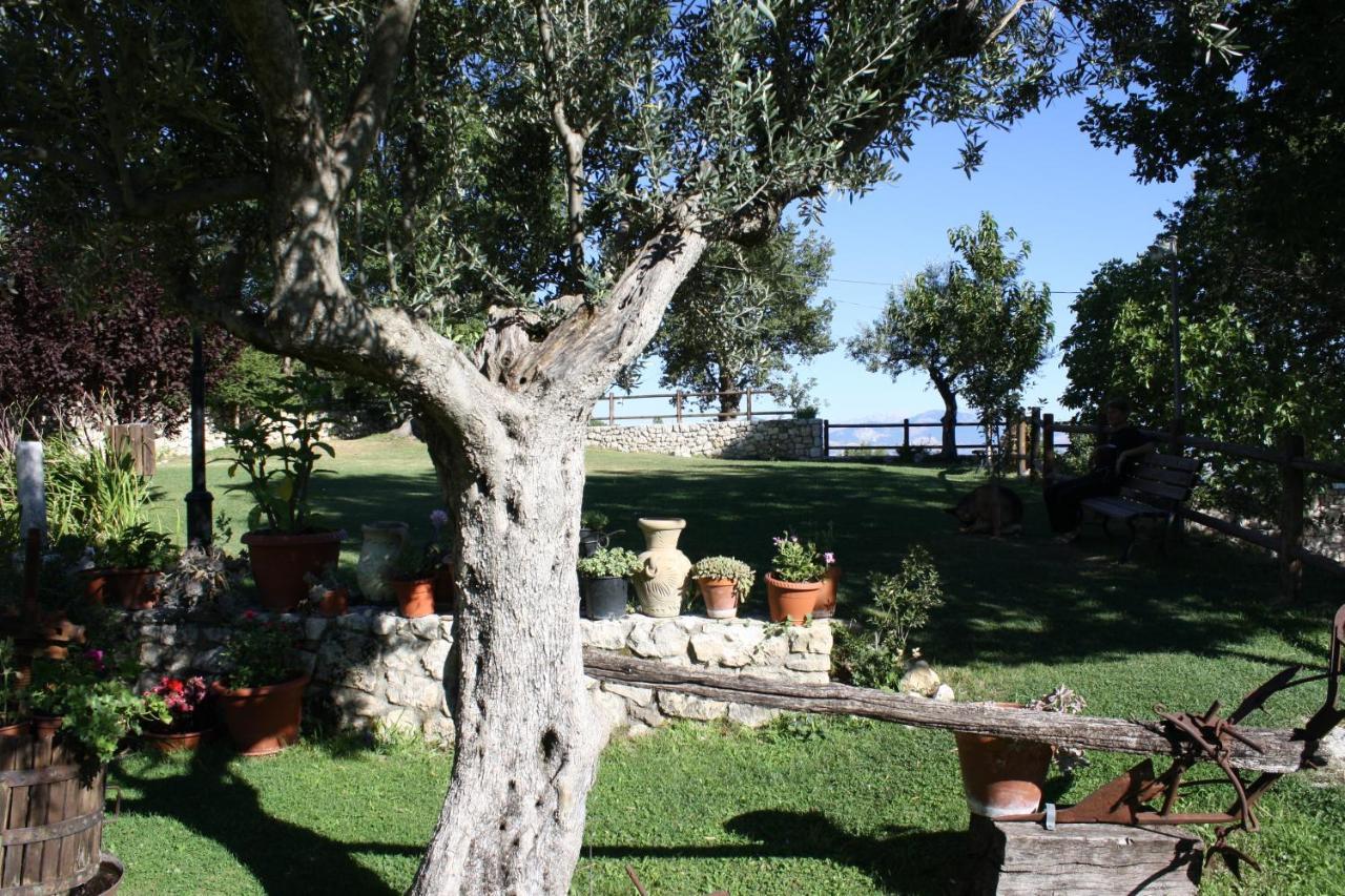 Locanda Del Barone Caramanico Terme Ruang foto