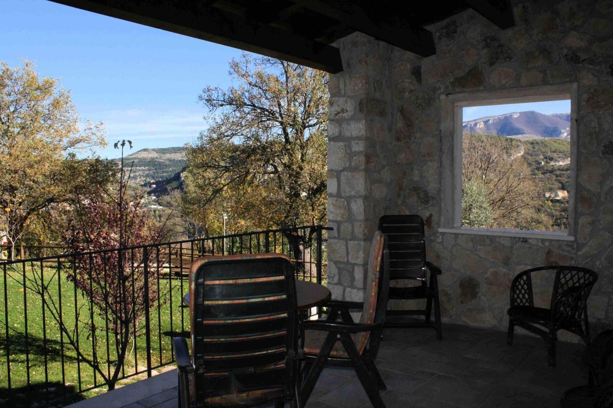Locanda Del Barone Caramanico Terme Bagian luar foto